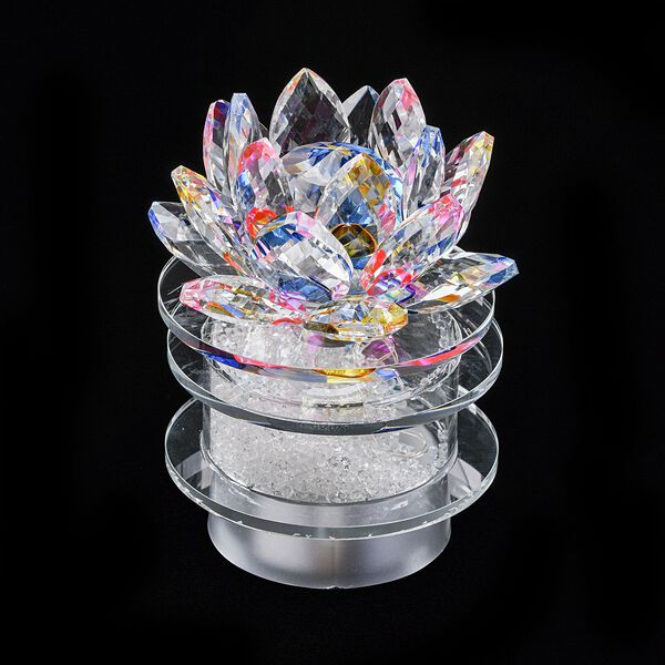 The 5th Season - Kristall Lotusblüte LED-Licht mit drehbarem Sockel, 9,5x10,5 cm image number 0