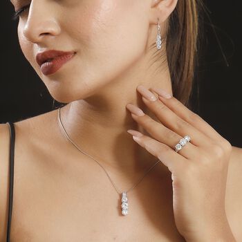 Moissanit Schmuckset, 925 Silber rhodiniert - 7,43 ct.