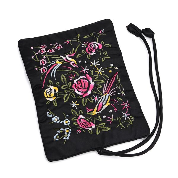 Schmuckorganizer aus Satin mit Stickerei und 5 Premium-Poliert&uuml;chern, 20x9cm, Schwarz image number 2