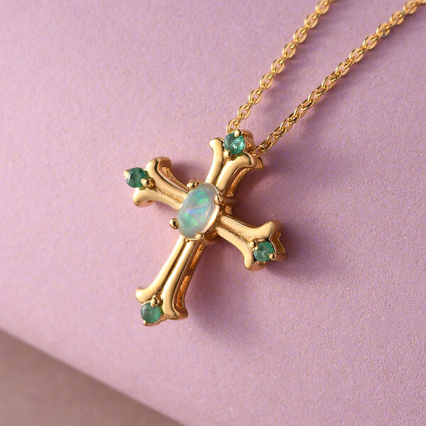 Nat&uuml;rlicher, &auml;thiopischer Opal und Smaragd Kreuz-Anh&auml;nger mit Kette in Silber image number 3