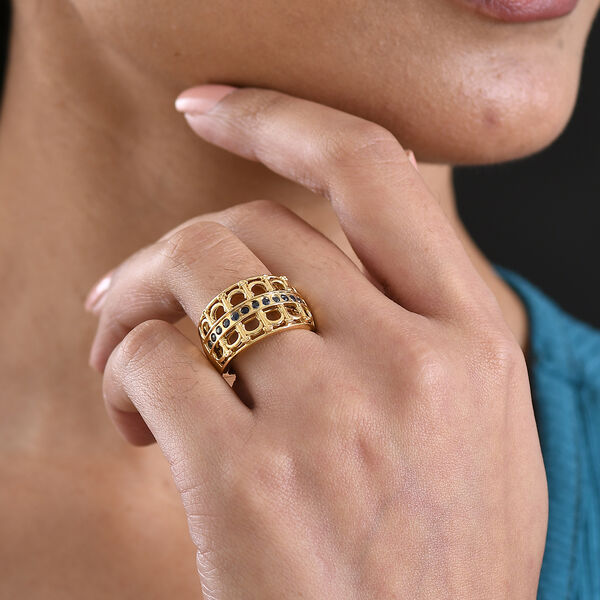 GP Royal Art D&eacute;co Kollektion- Kanchanaburi blauer Saphir Ring und halbe Creolen image number 4