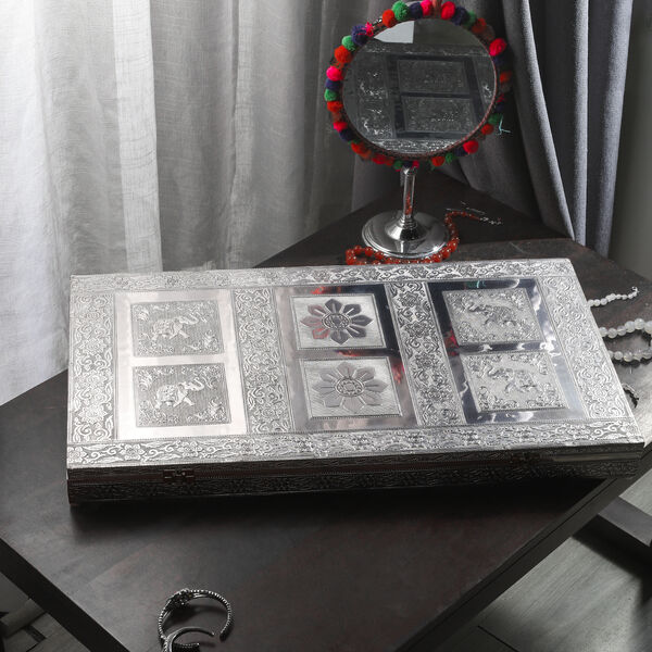 Schmuckaufbewahrungsbox im Vintage-Look, Elefanten-Prägung image number 2