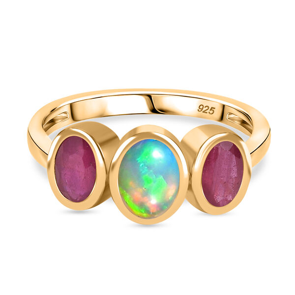 AA nat&uuml;rlicher, &auml;thiopischer Welo Opal und afrikanischer Rubin Ring - 1,89 ct.