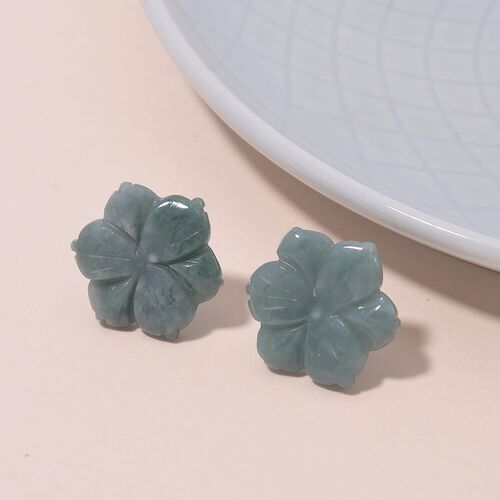 Natürliche, geschnitzte Jade Ohrstecker - 25 ct. image number 1