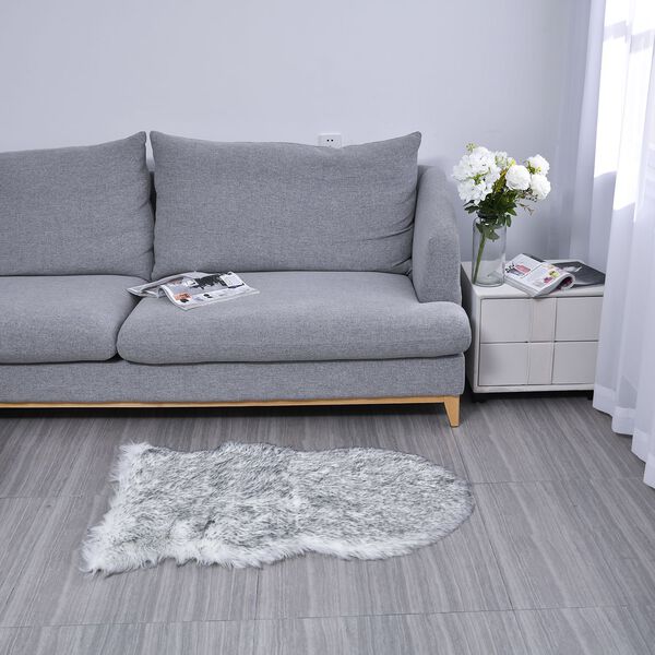 Seidenweicher und langfloriger Kunstfellteppich, 100x60 cm, wei&szlig;