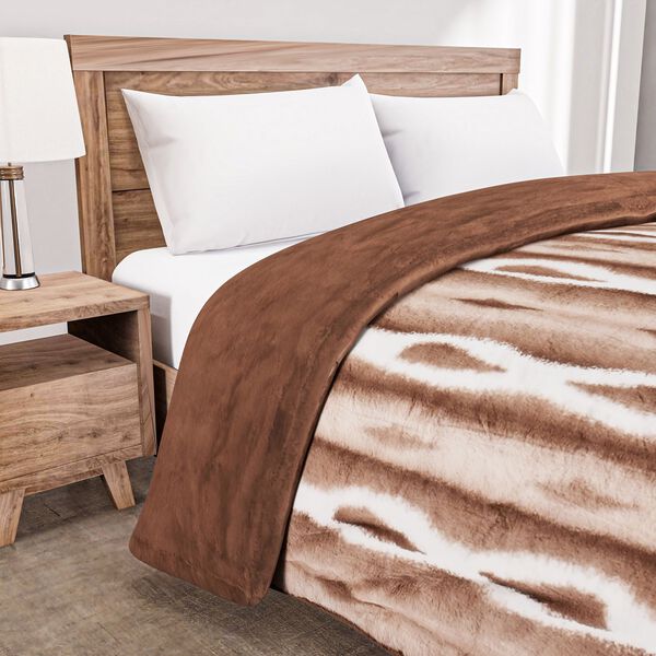 Kuschelige Winterdecke,  2,0 x 2,3 m, Coffee image number 2