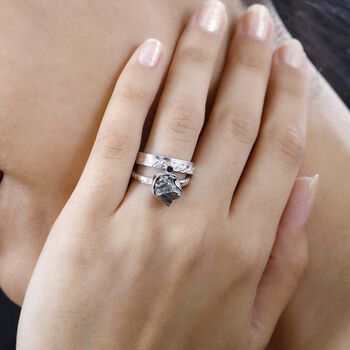 2er-Set- Meteorit und schwarze Spinell-Ringe - 9,04 ct.