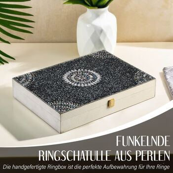 Schmuckbox bestickt mit Perlen und Pailletten, Schwarz