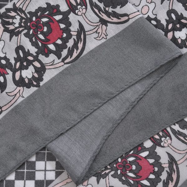 Wolkenweicher Schal mit Wellenmuster, Grau image number 3