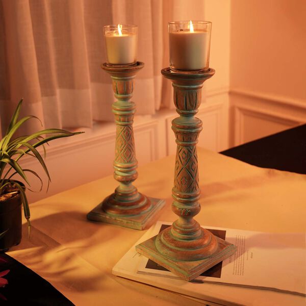 Set aus 2 antiken geschnitzten Holzkerzenhaltern mit quadratischem Ständer, 38cm, Altblau image number 3