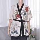 Superweiche Kimono mit Gürtel, Größe: 86 x 69, Blumenmuster, Weiß image number 0