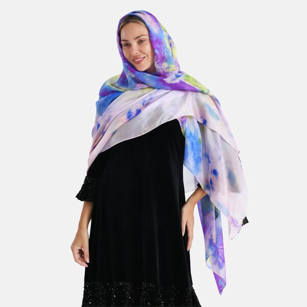  LA MAREY signature 100% silk scarf110*195cmweight:40gcolor:Blue leaves and pink floral patternsMaterial:100% Mulberry silk image number 3