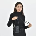 Crossbody Tasche mit RFID Schutz, 10,6x17,6x5cm, Riemen 117cm, schwarz image number 2