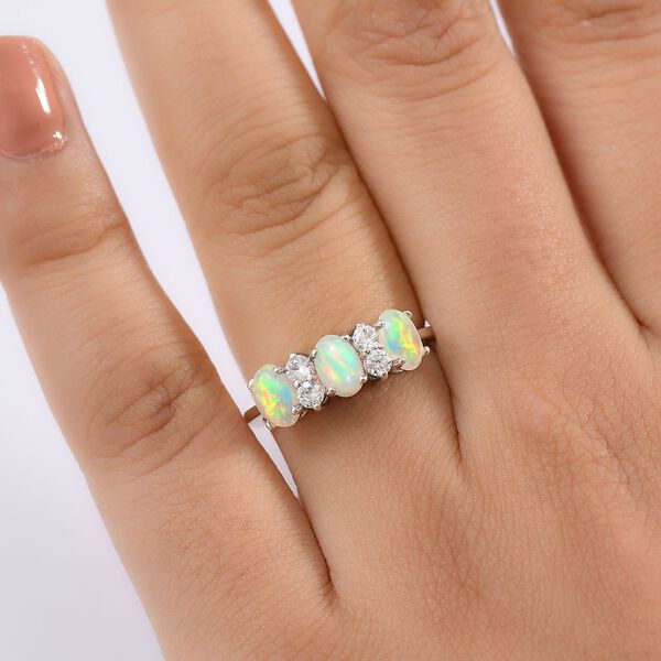 D'Joy AA Nat&uuml;rlicher, &auml;thiopischer Welo Opal und Zirkon Ring - 1,29 ct. image number 2