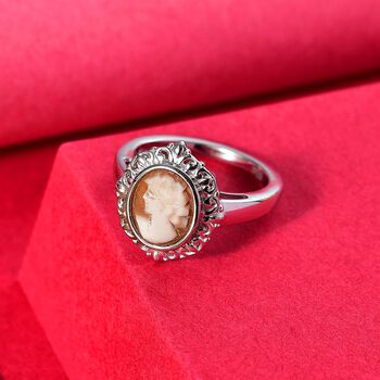 Italienischer Kamee Ring aus Conch-Muschel in Silberton