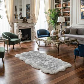 LIVMORE - Luxury Edition: Wolkenweicher Kunstfell Teppich, 100x180cm, Schwarz