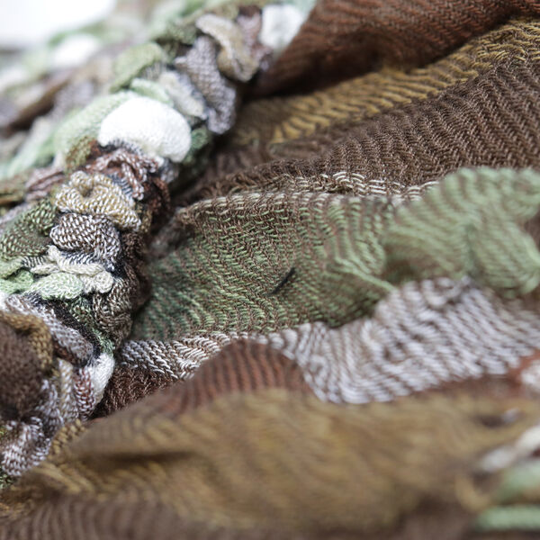 Bedruckter Schal mit Quasten, Grün image number 6