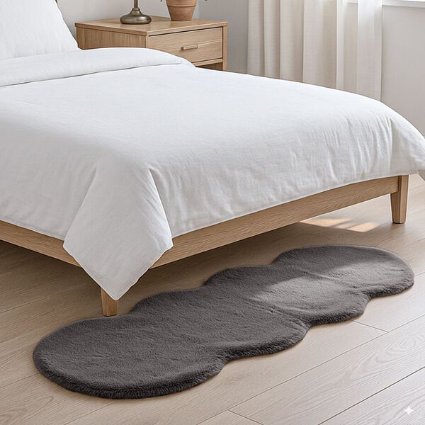 Weicher Langflor Teppich in Wolkenform mit Schaumstoffunterlage, 60x180 cm, Grau image number 3