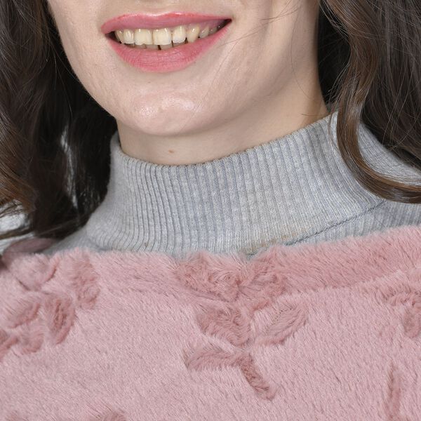 Weicher Kunstfell Poncho mit 3D Bl&auml;tter Motiv, 85x100 cm, Altrosa image number 3