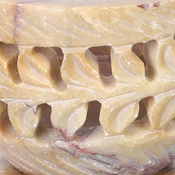 NAKKASHI handgeschnitzter Speckstein Eierbecher, Geometrisches Design, 2 teilig image number 7