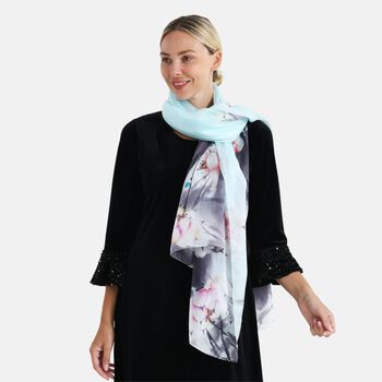 LA MAREY Signature Seidenschal aus 100% Maulbeerseide, 110 x 195 cm, Hellblau Floral