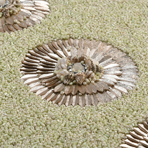 Schmuckbox bestickt mit Perlen und Pailletten, Pistaziengrün image number 7