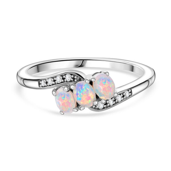Nat&uuml;rlicher, &auml;thiopischer Welo Opal und Zirkon Ring - 0,40 ct.