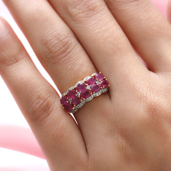 Afrikanischer Rubin und wei&szlig;er Zirkon-Ring, (Fissure gef&uuml;llt), 925 Silber vergoldet