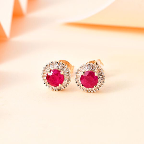 AAA Montepuez-Rubin und Diamant Ohrringe in 375 Gold - 1,60 ct. image number 9