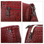 Schultertasche aus 100% echtem Leder mit Kroko-Prägung, Weinrot  image number 5