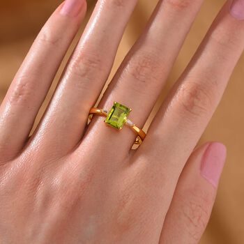 Peridot und Zirkon Ring - 1,78 ct.