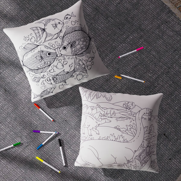 2er Set DIY Malen: Kissenbezug mit 8 Wasserfarbstiften, 45x45 cm, Fisch und Dino image number 0
