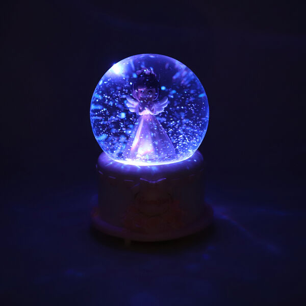 Schneekugel Musik und Licht, 15x10 cm, Rosa image number 4