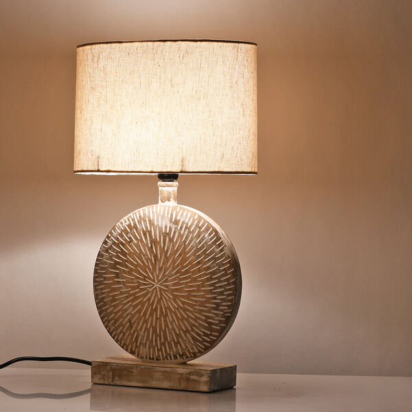 NAKKASHI - Handgeschnitzte Tischleuchte aus Mangoholz, inkl. Lampenschirm, Natur image number 3