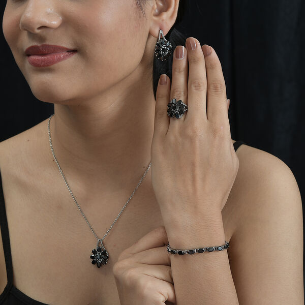 Schwarzes Spinell-Schmuckset - 34,73 ct. image number 2