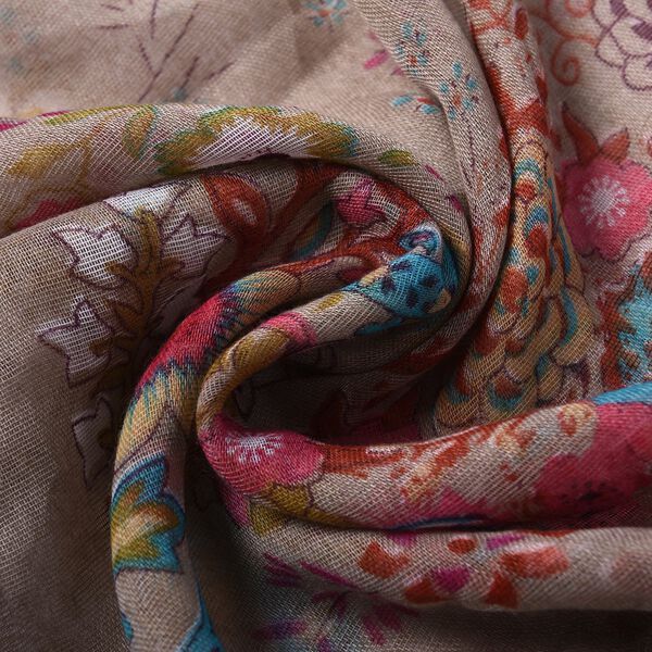 Bedruckter Schal mit Quasten, 100x95 cm, Braun image number 4