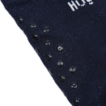 2er-Set - 2 Paar rutschfeste Haus Socken mit warmem Sherpa Futter, Einheitsgr&ouml;&szlig;e Weihnachtsmotiv, Schwarz und Blau&nbsp;