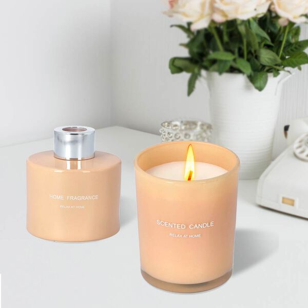 The 5th Season: Geschenkbox von Duftkerze und Raumduft - Champagner image number 3