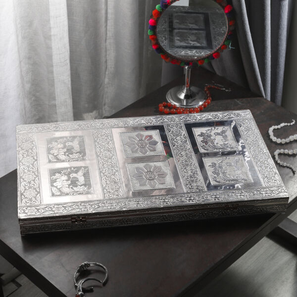 Schmuckaufbewahrungsbox im Vintage-Look, Kolibri-Prägung image number 2