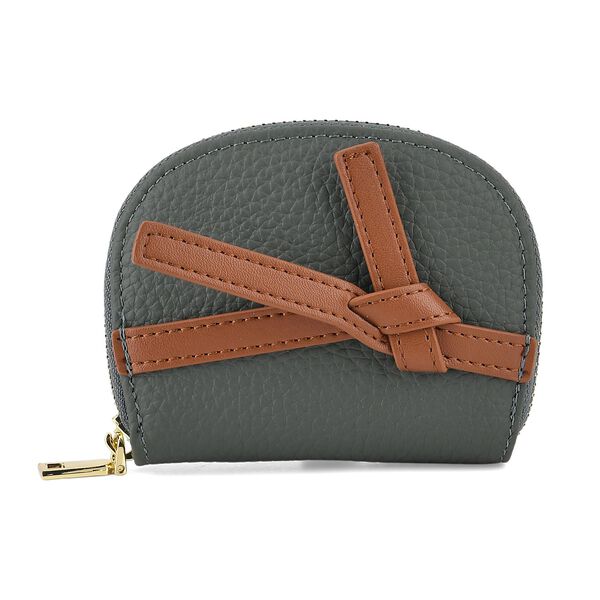 "Genuine Leather card holder with RFID Color: Blue Size:10.5*8.5*2.5cm        Wall: Genuine Leather Lining: Polyester Exterior:zipped-1 Interior: card slot-12"