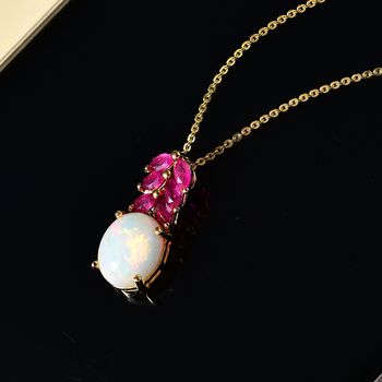 AA nat&uuml;rlicher, &auml;thiopischer Welo Opal, Zirkon und afrikanischer Rubin-Anh&auml;nger mit 45cm Kette - 2,31 ct.