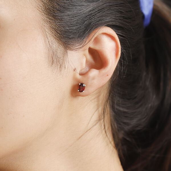 Mosambik Granat Ohrringe - 2,02 ct. image number 3