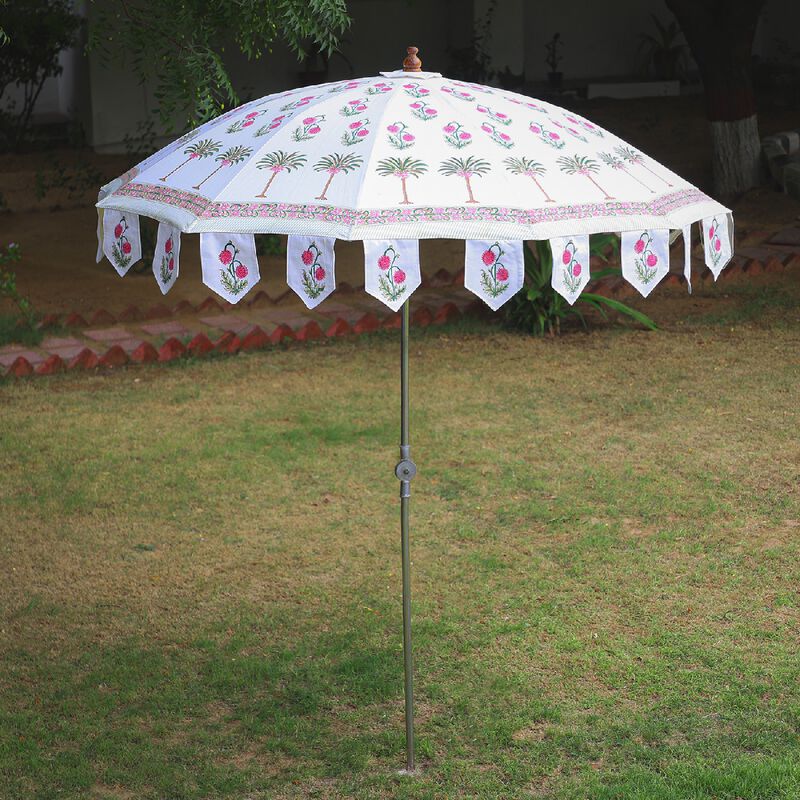 Sonnenschirm aus 100% Baumwolle mit Blockdruck, Palmen-Blumen-Muster, Weiß-Pink-Grün  image number 0