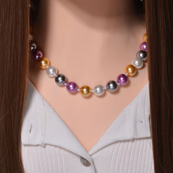 Lila, goldene, silberne und wei&szlig;e Muschelkernperlen-Halskette, 50cm image number 2