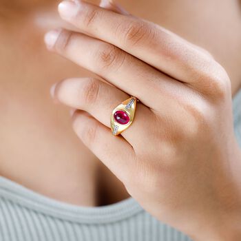 Afrikanischer Rubin (Fissure gef&uuml;llt), wei&szlig;er Zirkon Ring, 925 Silber Gelbgold Vermeil (Gr&ouml;&szlig;e 20.00) ca. 2.18 ct