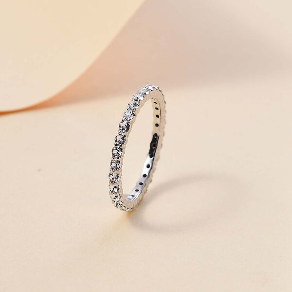 J Francis gefertigt mit SWAROVSKI- Weißer Swarovski Kristall Eternity Ring image number 2