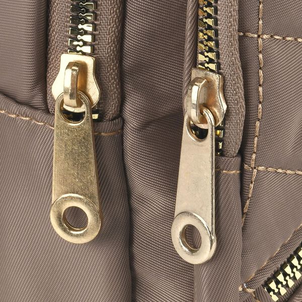 Stepp-Slingtasche mit RFID-Schutz und Kopfh&ouml;rer&ouml;ffnung, Gr&ouml;&szlig;e: 17x7,5x30cm, Braun image number 6