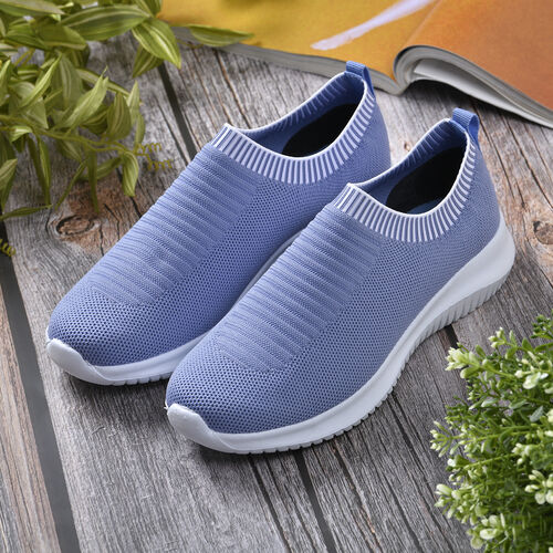 Sportliche Slip-On-Sneaker, Größe 36, Blau image number 1