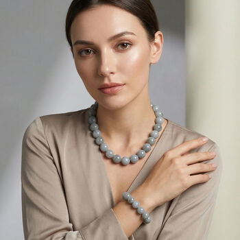 Nat&uuml;rliche wei&szlig;e flexible Jadeite Jade Halskette und Armband