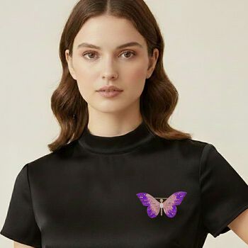 Wei&szlig;er Kristall und mehrfarbige Emaille-Brosche, Schmetterling